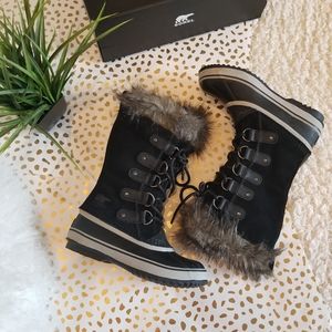 One left! NIB Black Joan of Arctic boot, size 7